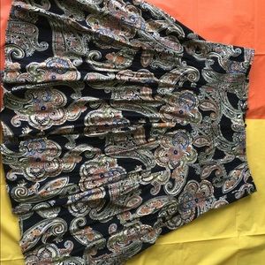 Black paisley skirt. Flare.